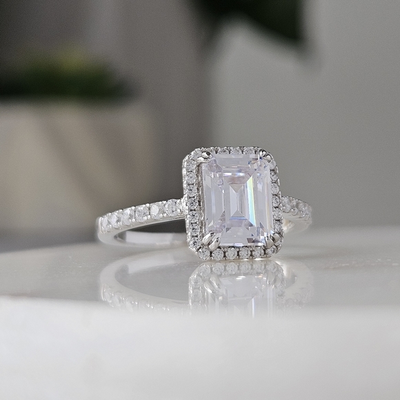 Emerald Cut Halo gemstone ring, 925 Sterling Silver - Picture 3 of 9